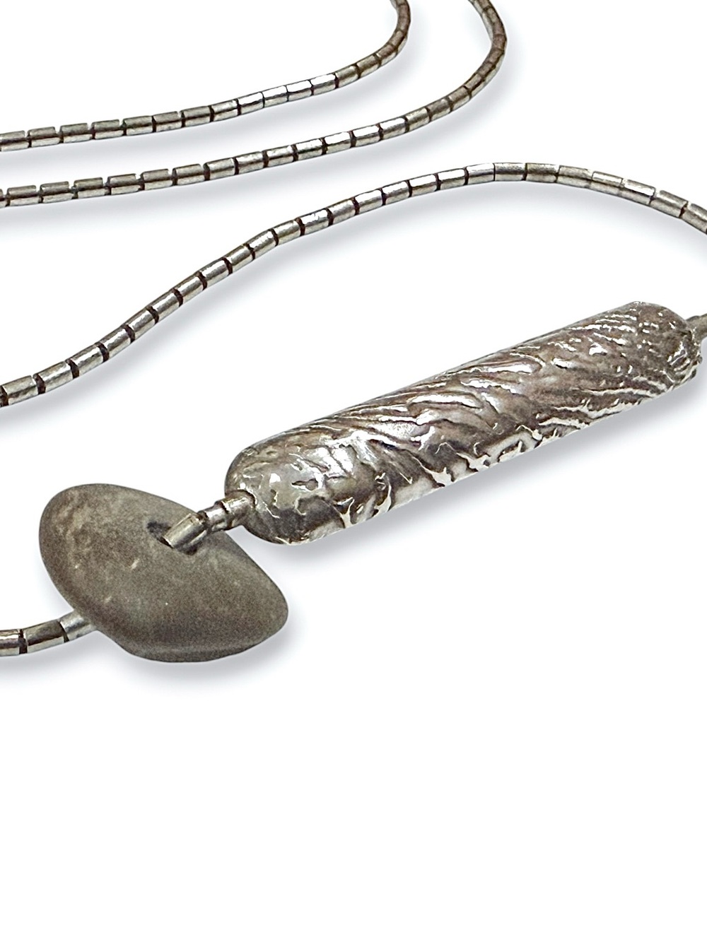 Jan Yager Unique Sterling Modernist Pillow Style Necklace with Stone Accent - Picture 5 of 16